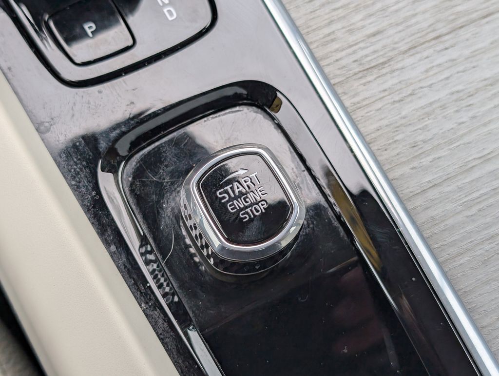 2023 Volvo S60 Ultimate Hunt Valley MD