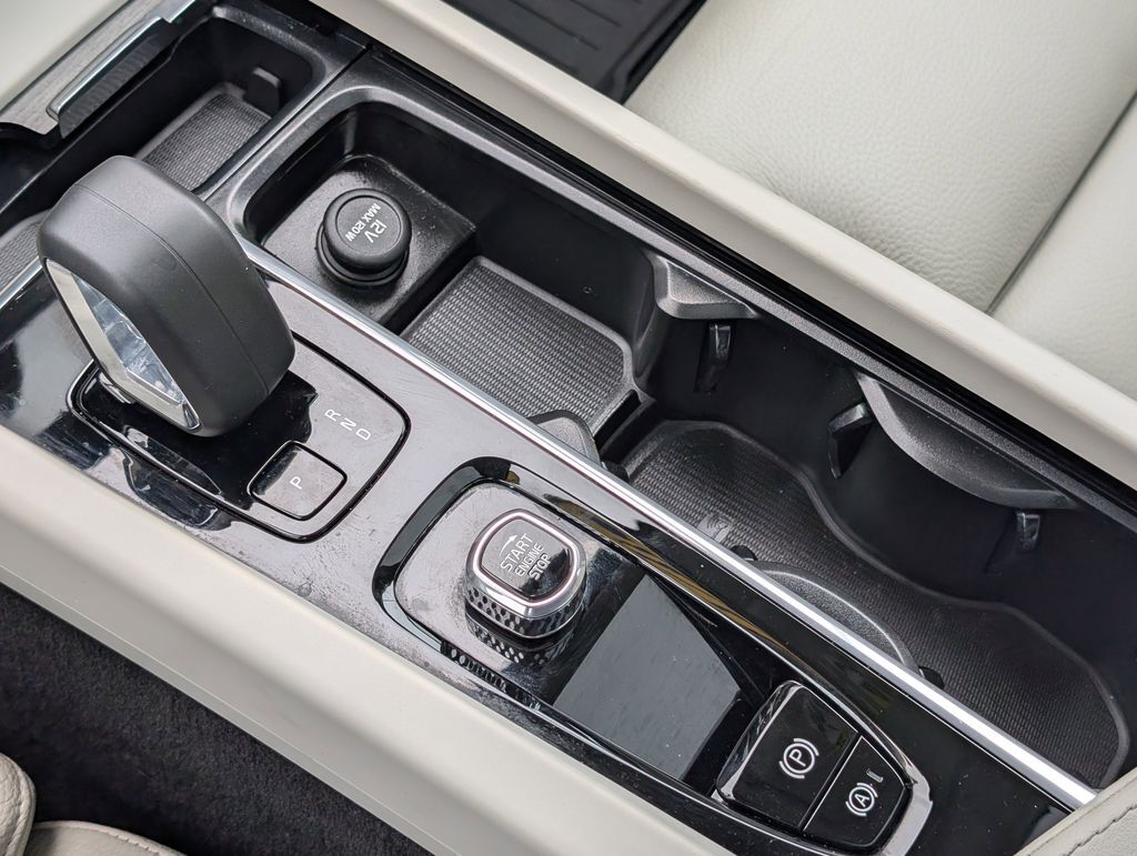 2023 Volvo S60 Ultimate Hunt Valley MD