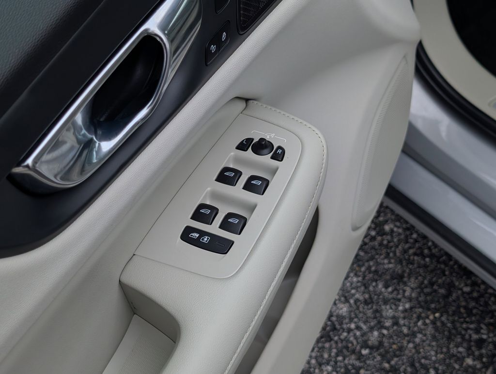 2023 Volvo S60 Ultimate Hunt Valley MD