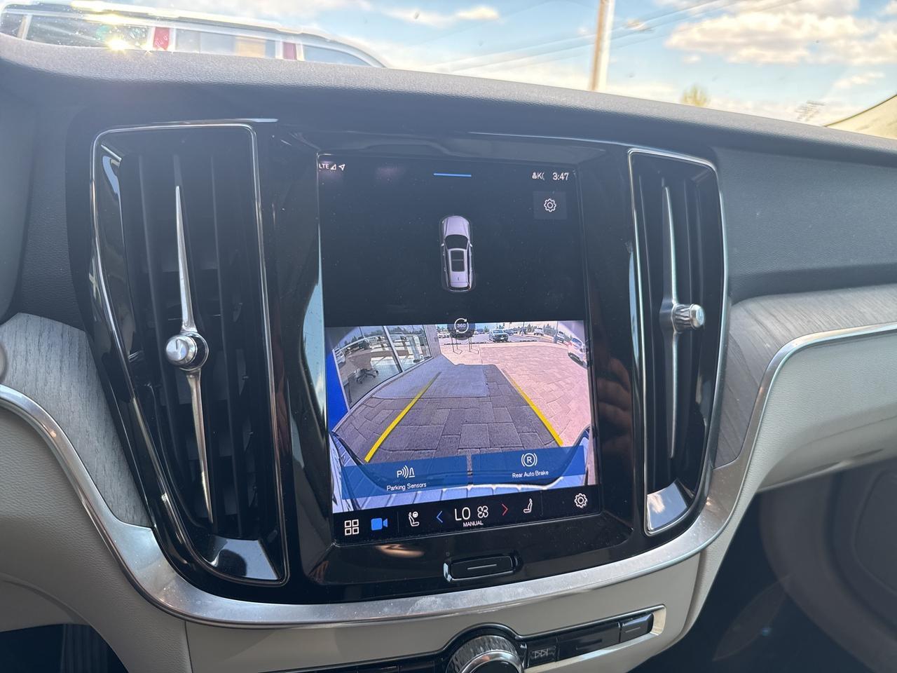 2023 Volvo V60 Cross Country B5 Plus Bend OR