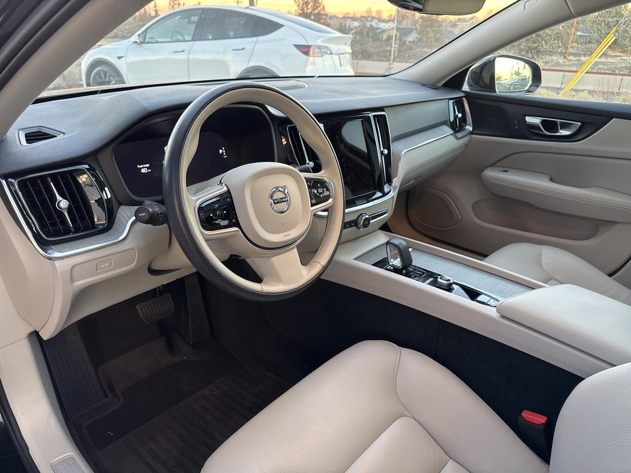 2023 Volvo V60 Cross Country B5 Plus Bend OR