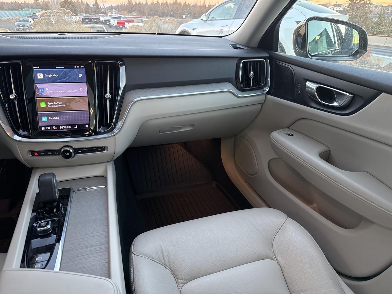 2023 Volvo V60 Cross Country B5 Plus Bend OR