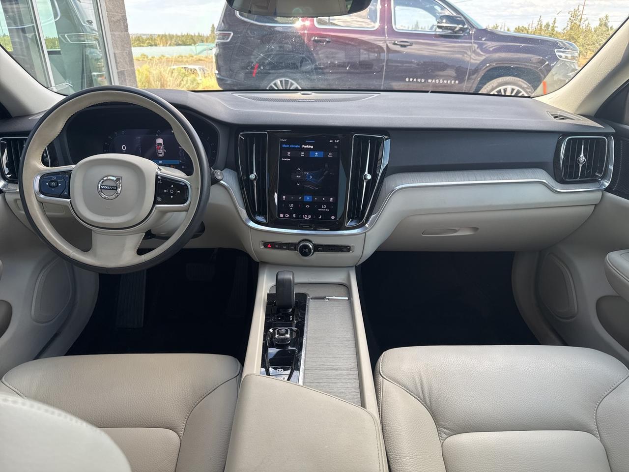 2023 Volvo V60 Cross Country B5 Plus Bend OR