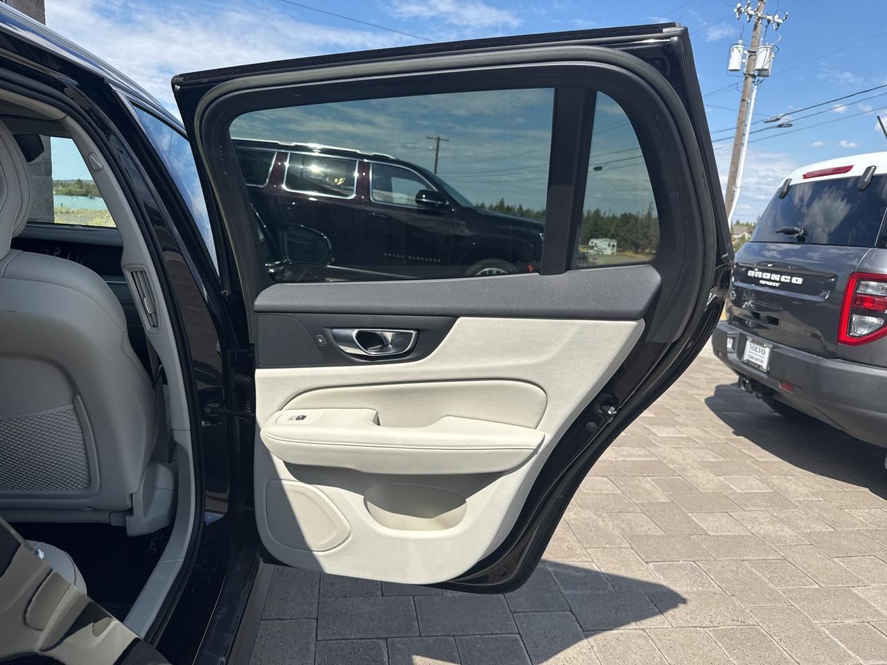 2023 Volvo V60 Cross Country B5 Plus Bend OR