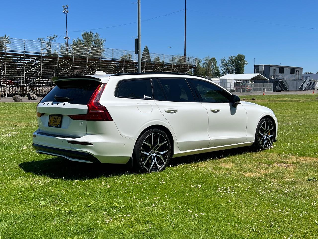 2023 Volvo V60 T8 AWD Polestar Engineered Ext Range w/Bowers & Wilkins, Pilot Assist, 360 Cam, 4 Heated Seats & Whe Portland OR