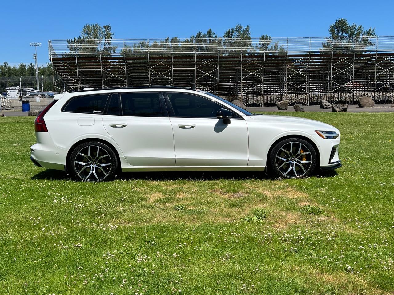 2023 Volvo V60 T8 AWD Polestar Engineered Ext Range w/Bowers & Wilkins, Pilot Assist, 360 Cam, 4 Heated Seats & Whe Portland OR