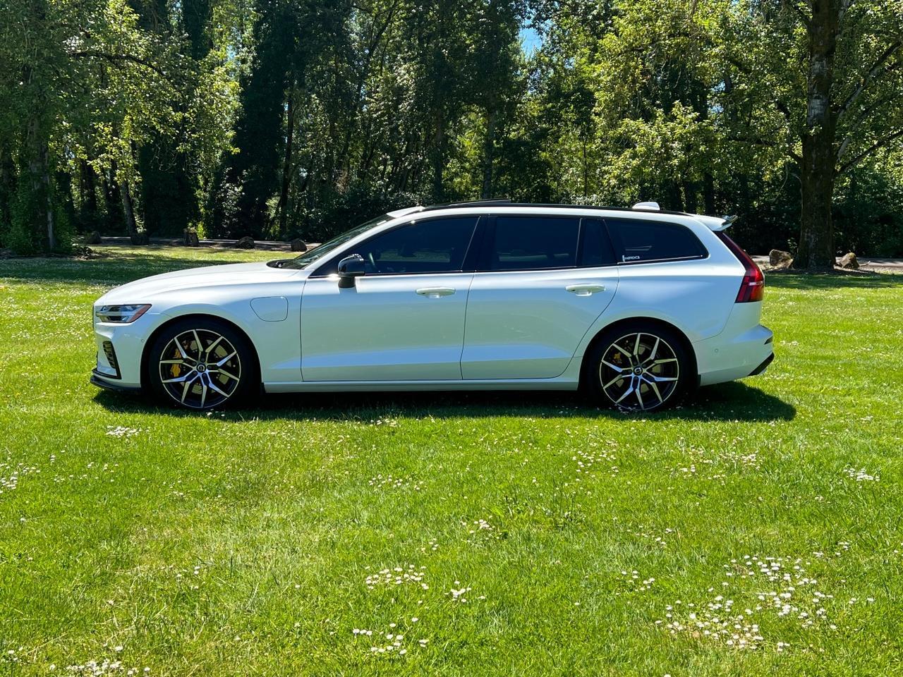 2023 Volvo V60 T8 AWD Polestar Engineered Ext Range w/Bowers & Wilkins, Pilot Assist, 360 Cam, 4 Heated Seats & Whe Portland OR
