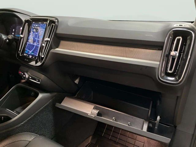 2023 Volvo XC40 B4 Core Dallas TX