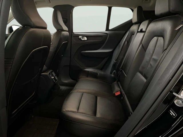 2023 Volvo XC40 B4 Core Dallas TX
