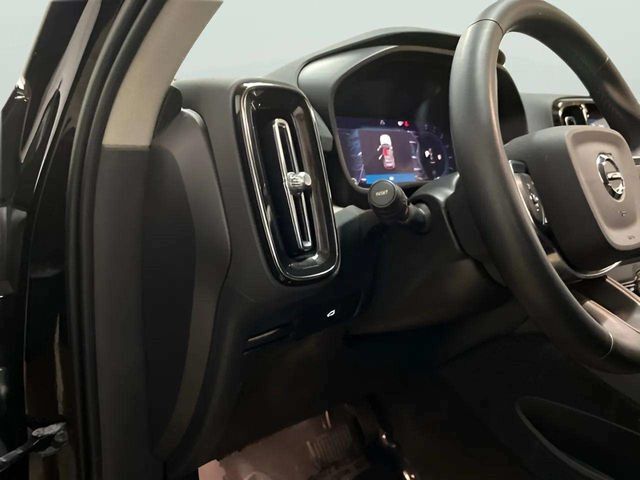 2023 Volvo XC40 B4 Core Dallas TX