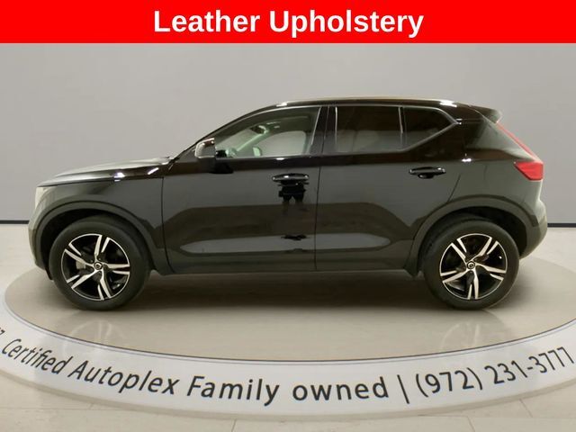 2023 Volvo XC40 B4 Core