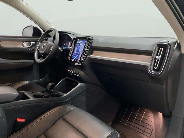 2023 Volvo XC40 B4 Core Dallas TX