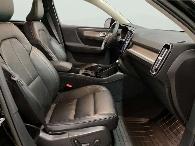 2023 Volvo XC40 B4 Core Dallas TX