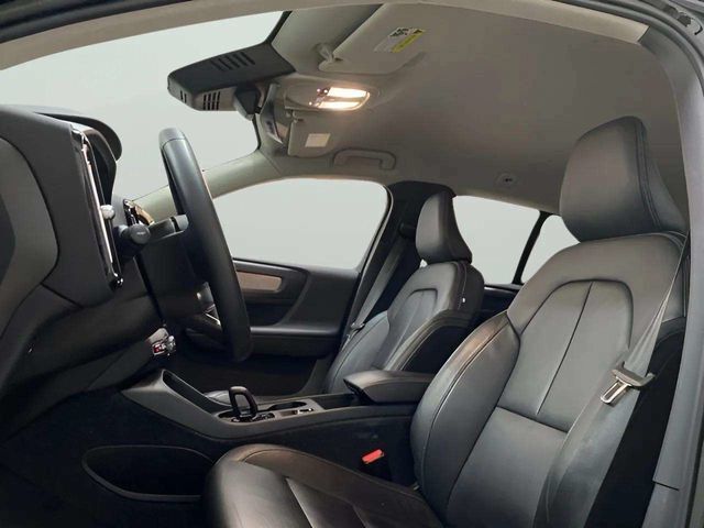 2023 Volvo XC40 B4 Core Dallas TX
