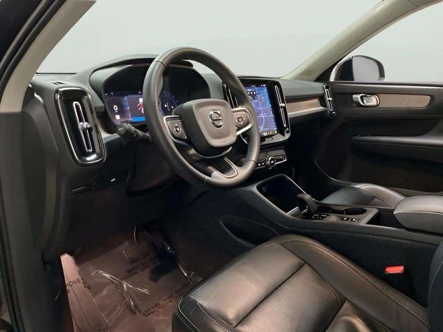 2023 Volvo XC40 B4 Core Dallas TX