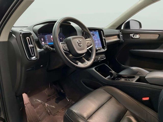 2023 Volvo XC40 B4 Core Dallas TX