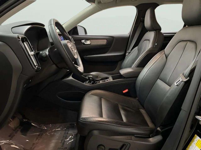 2023 Volvo XC40 B4 Core Dallas TX