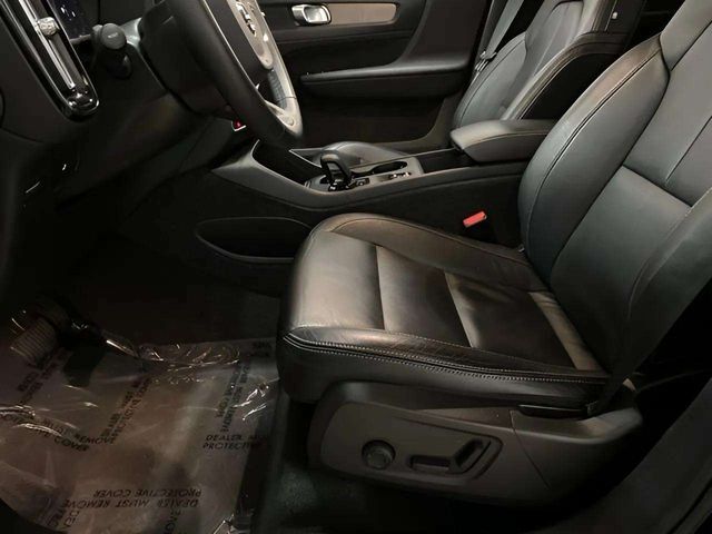 2023 Volvo XC40 B4 Core Dallas TX