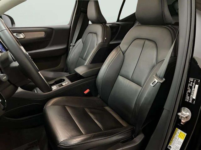 2023 Volvo XC40 B4 Core Dallas TX