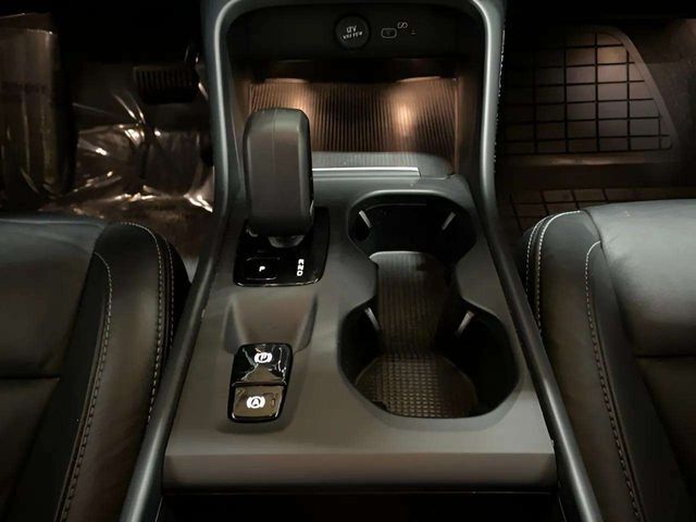 2023 Volvo XC40 B4 Core Dallas TX