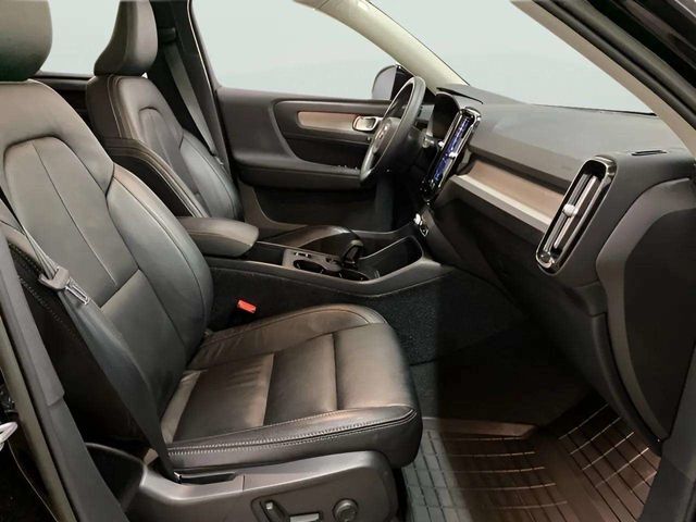2023 Volvo XC40 B4 Core Dallas TX