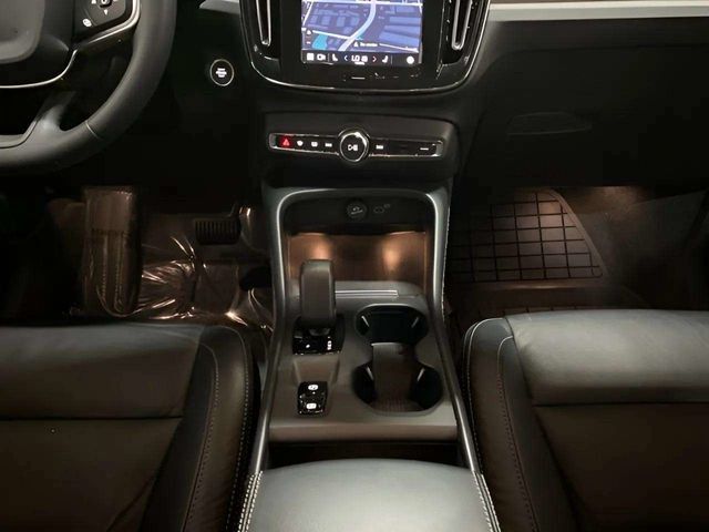 2023 Volvo XC40 B4 Core Dallas TX