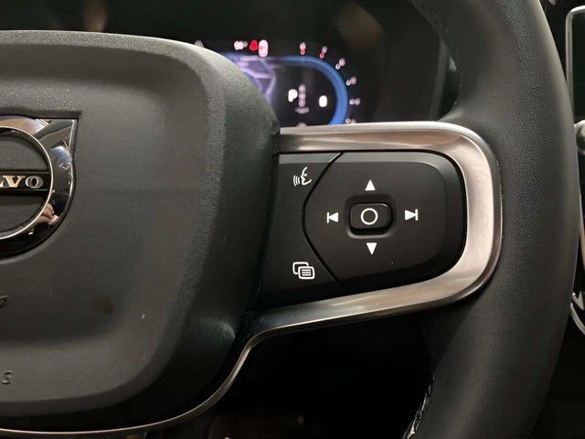 2023 Volvo XC40 B4 Core Dallas TX