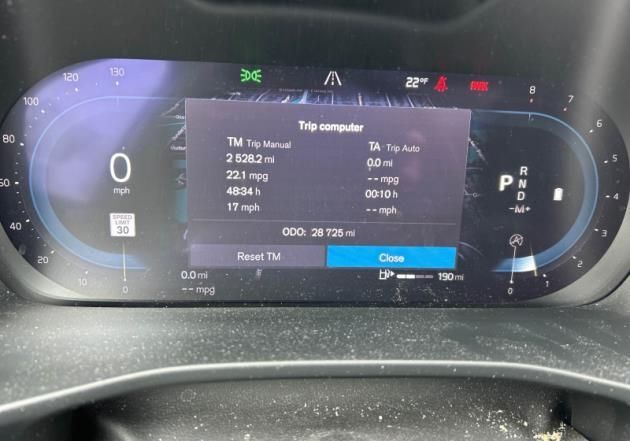 2023 Volvo XC40 B5 AWD Hybrid ULTIMATE w/Harman Kardon, Pilot Assist, Climate Package * Portland OR