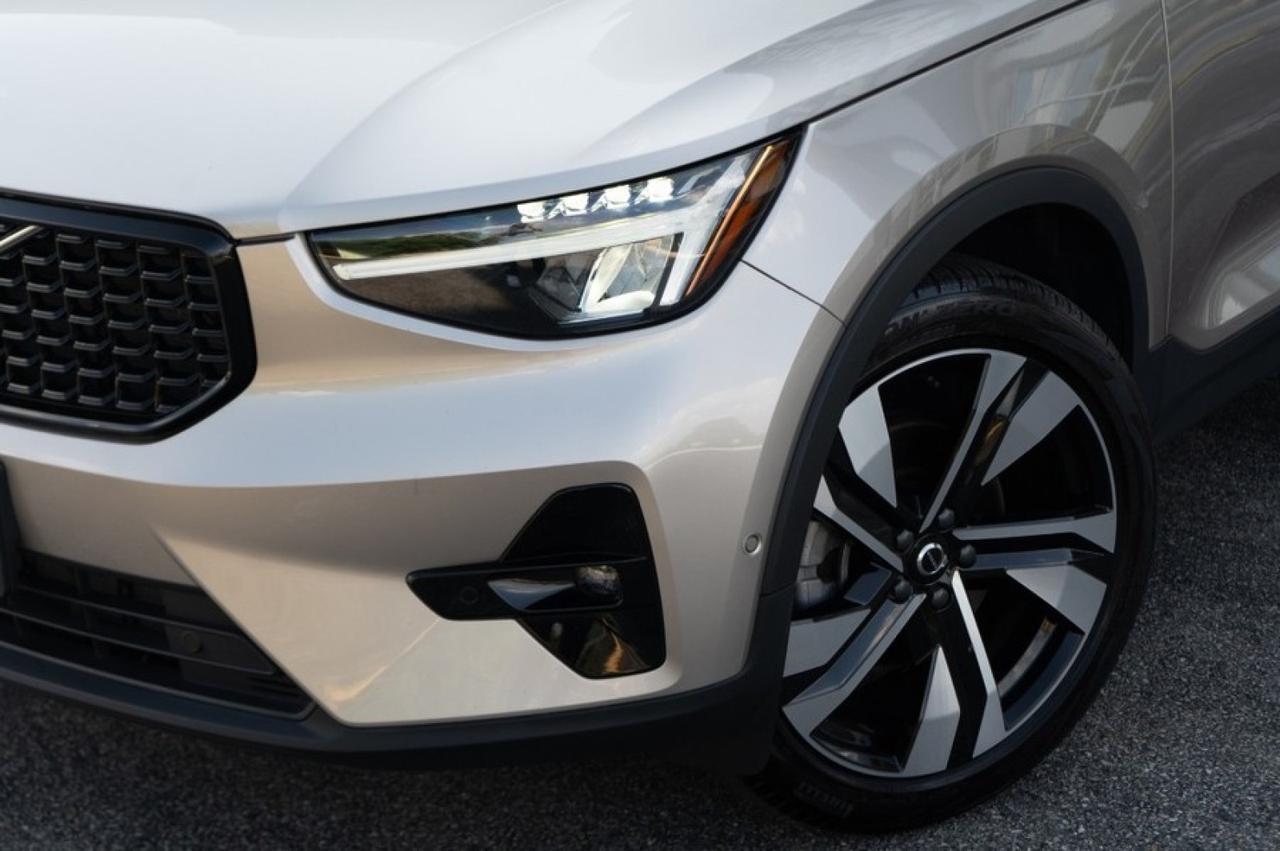 2023 Volvo XC40 B5 AWD Ultimate Dark Theme Yonkers NY