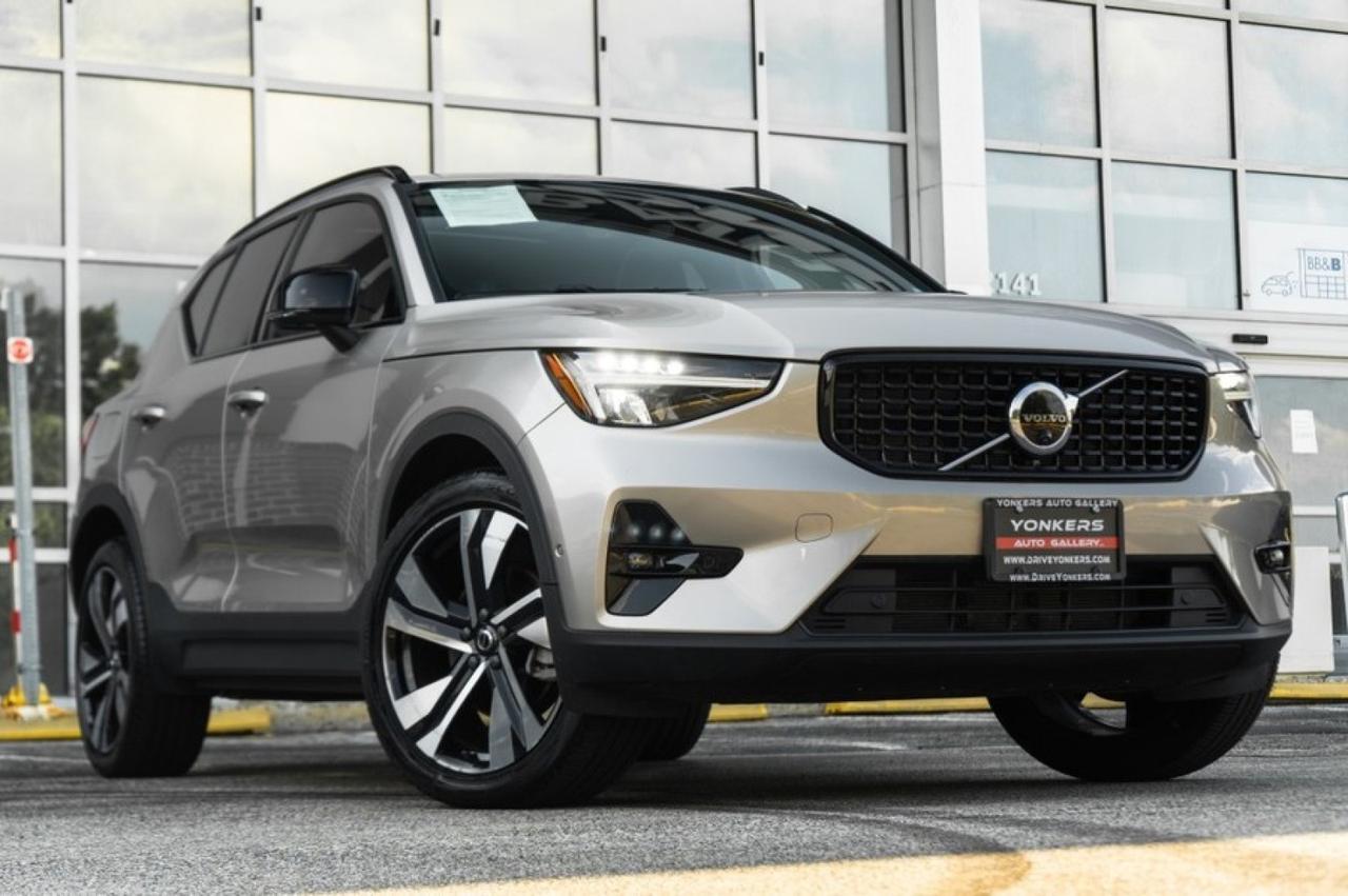 2023 Volvo XC40 B5 AWD Ultimate Dark Theme Yonkers NY
