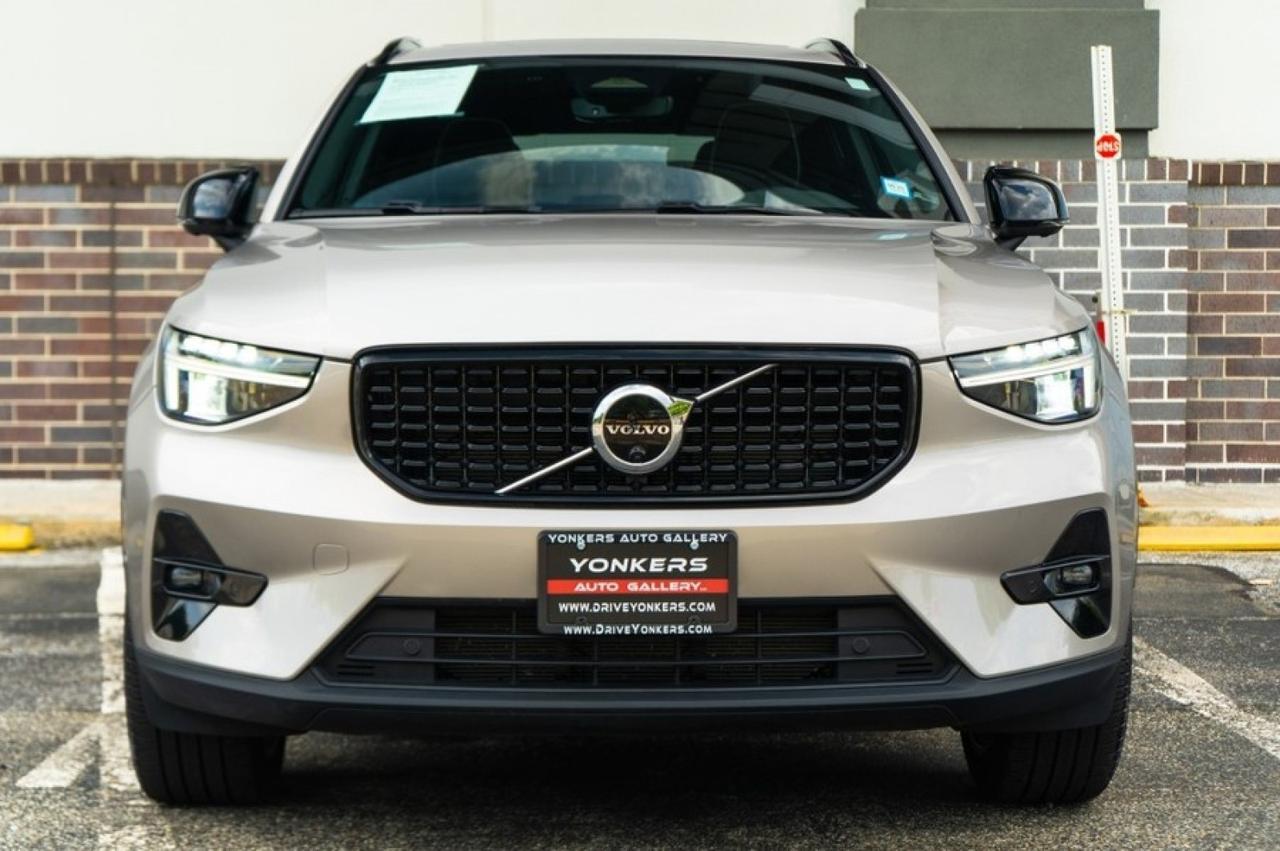 2023 Volvo XC40 B5 AWD Ultimate Dark Theme Yonkers NY