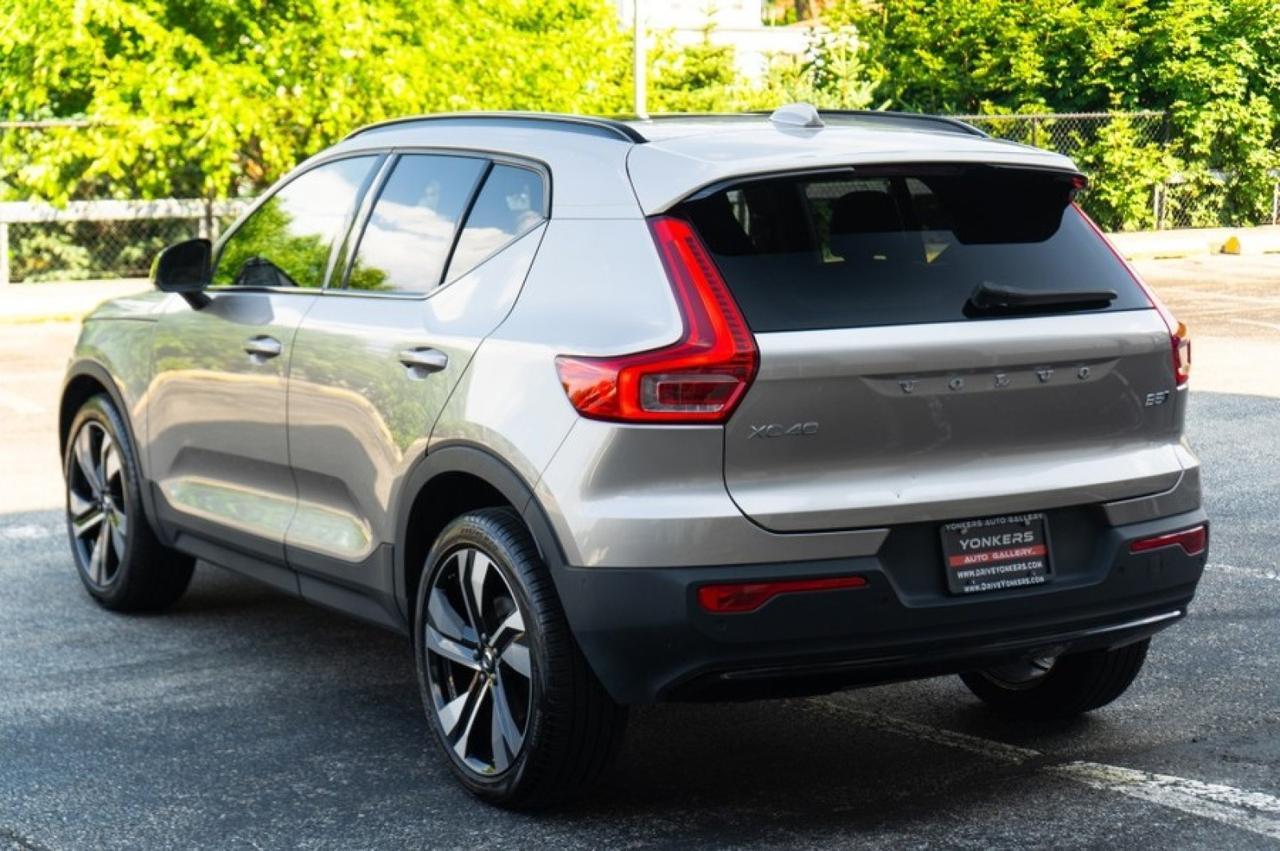 2023 Volvo XC40 B5 AWD Ultimate Dark Theme Yonkers NY