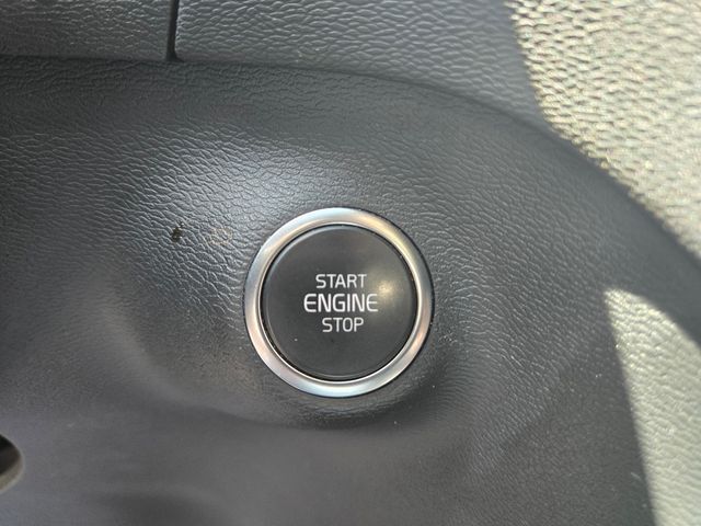 2023 Volvo XC40 B5 Plus Bright Theme Folsom CA