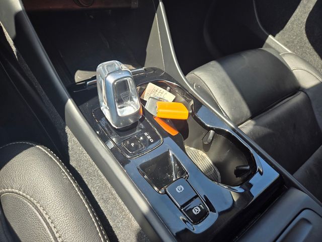 2023 Volvo XC40 B5 Plus Bright Theme Folsom CA
