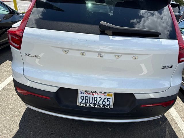 2023 Volvo XC40 B5 Plus Bright Theme Roseville CA