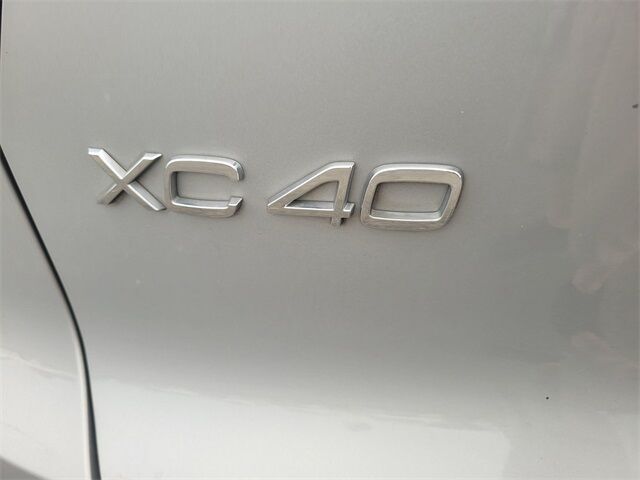 2023 Volvo XC40 B5 Plus Bright Theme Roseville CA