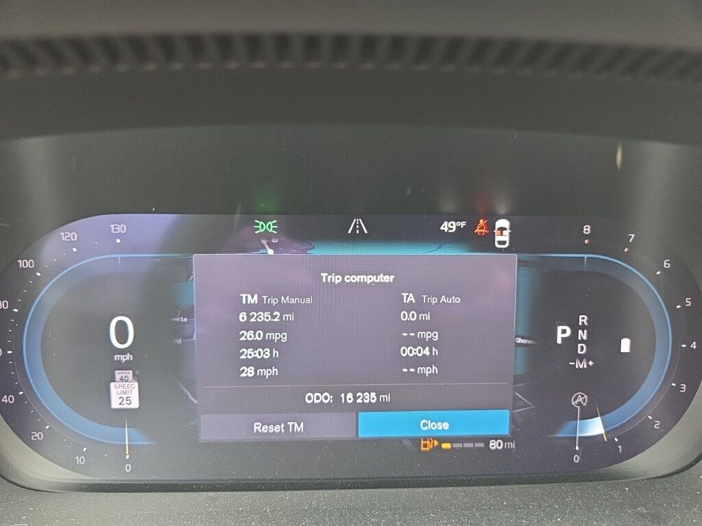 2023 Volvo XC40 B5 Plus Bright Theme Hunt Valley MD