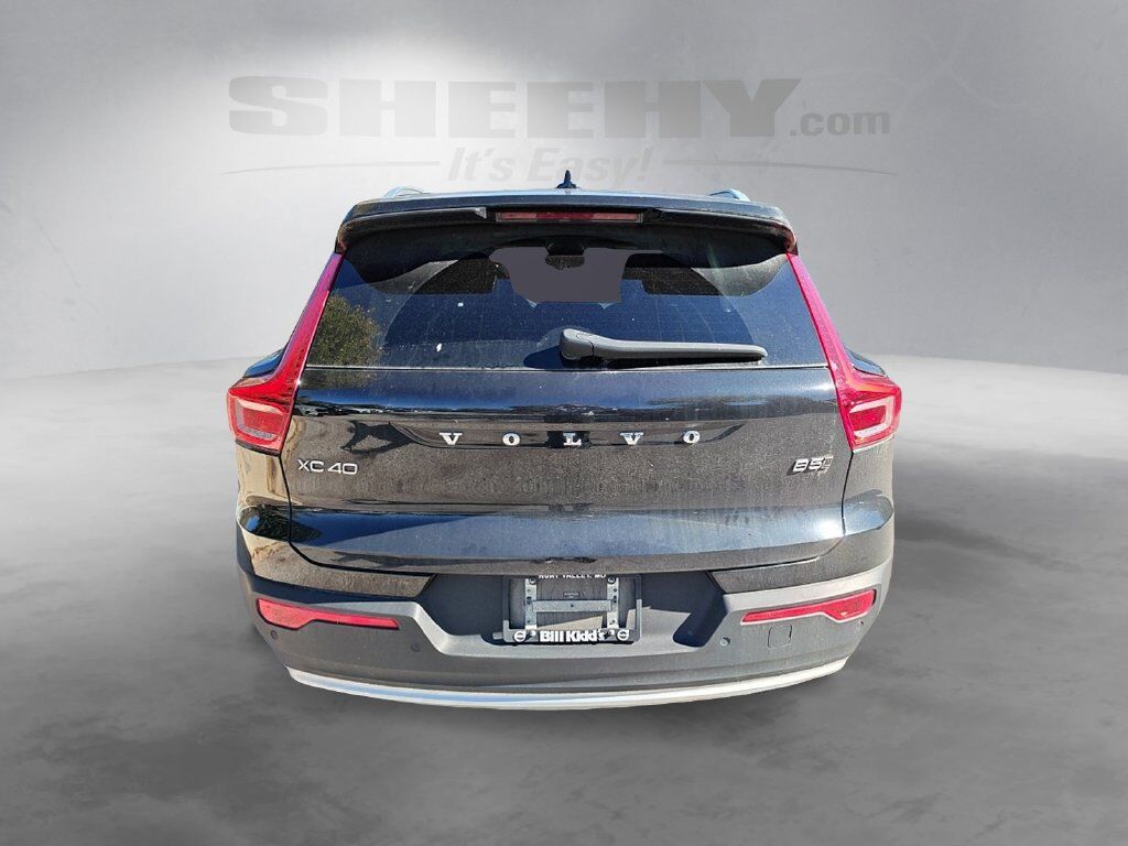2023 Volvo XC40 B5 Plus Bright Theme Hunt Valley MD