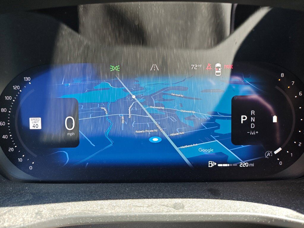2023 Volvo XC40 B5 Plus Bright Theme Hunt Valley MD