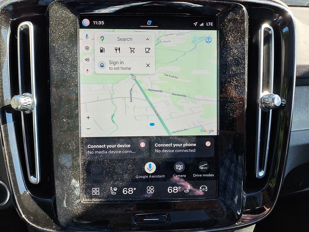 2023 Volvo XC40 B5 Plus Bright Theme Hunt Valley MD