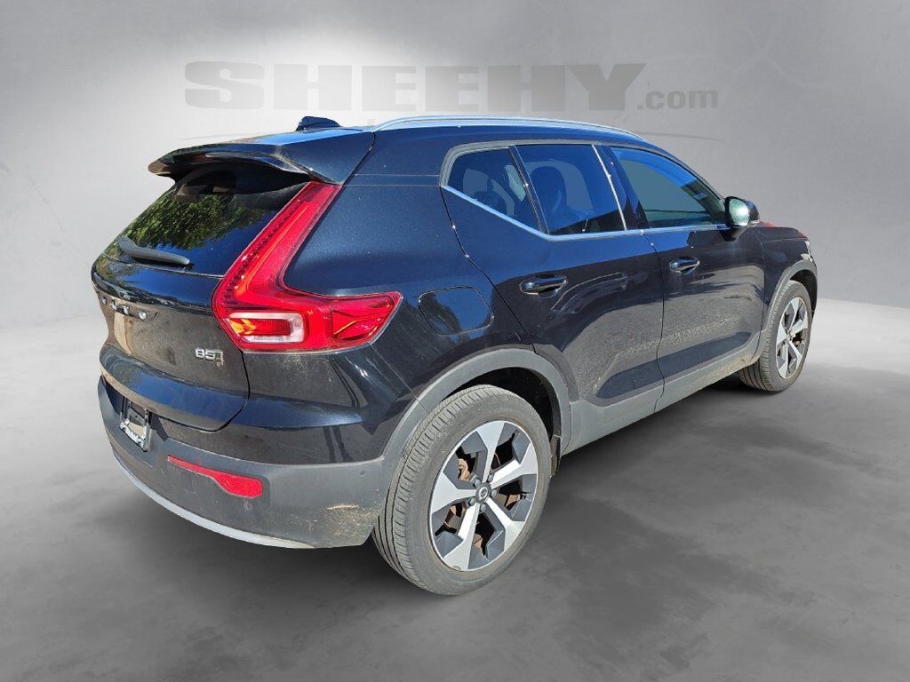 2023 Volvo XC40 B5 Plus Bright Theme Hunt Valley MD