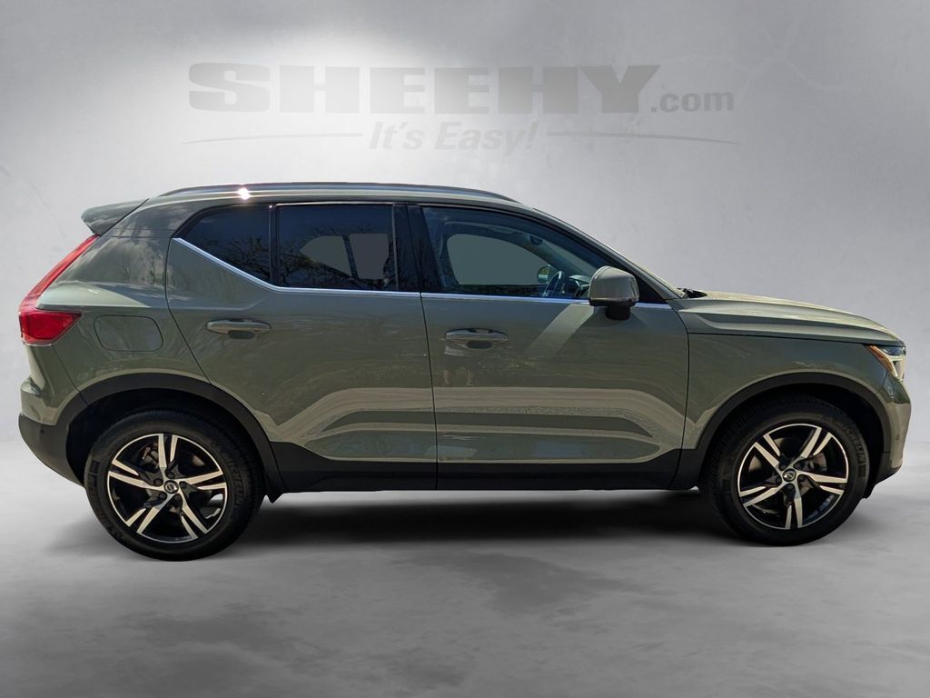 2023 Volvo XC40 B5 Plus Bright Theme Hunt Valley MD