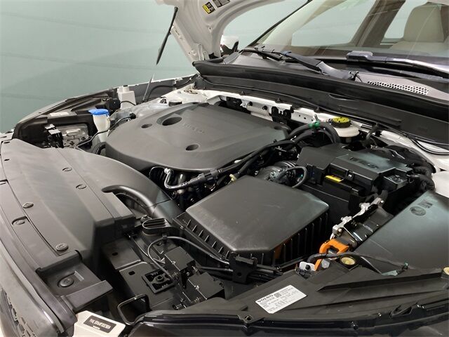 2023 Volvo XC40 B5 Plus Dark Theme Dallas TX