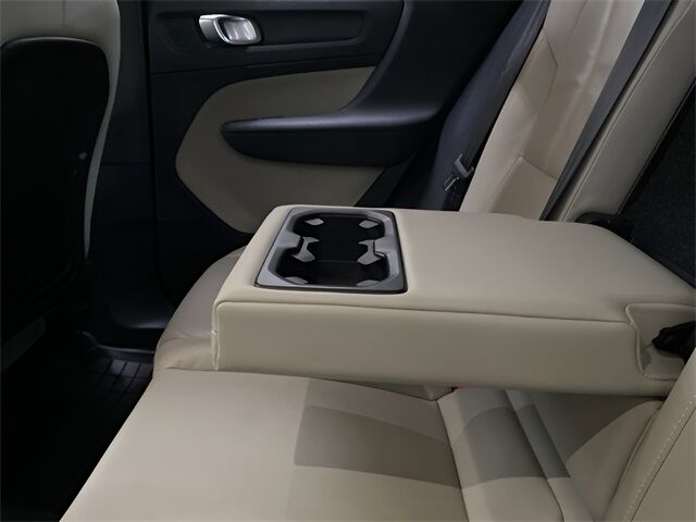 2023 Volvo XC40 B5 Plus Dark Theme Dallas TX