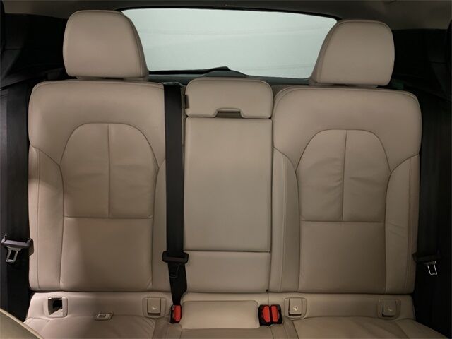 2023 Volvo XC40 B5 Plus Dark Theme Dallas TX