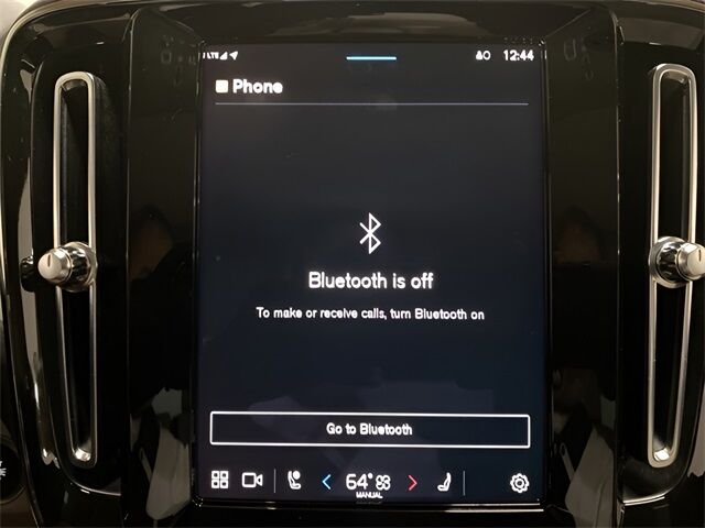 2023 Volvo XC40 B5 Plus Dark Theme Dallas TX