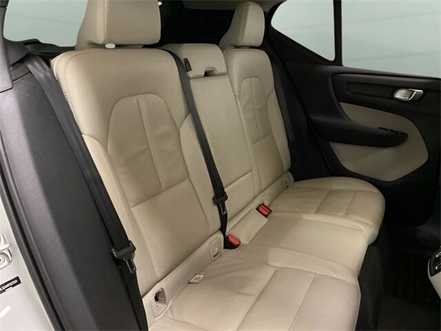 2023 Volvo XC40 B5 Plus Dark Theme Dallas TX