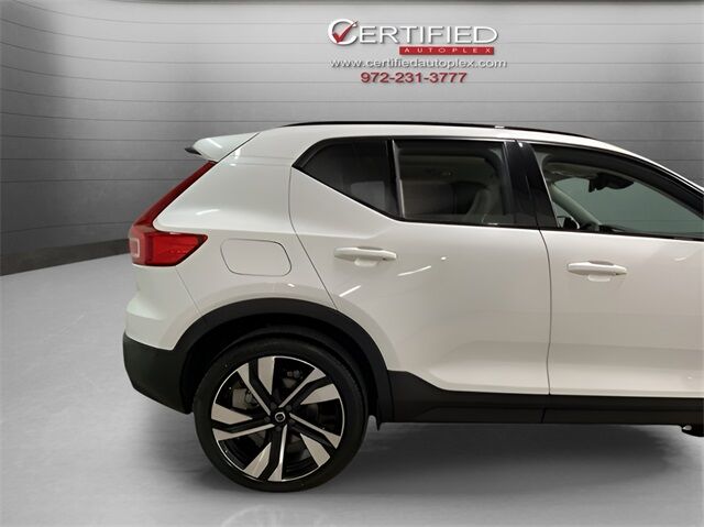 2023 Volvo XC40 B5 Plus Dark Theme Dallas TX