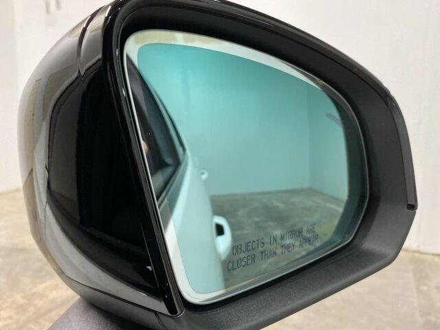 2023 Volvo XC40 B5 Plus Dark Theme Dallas TX