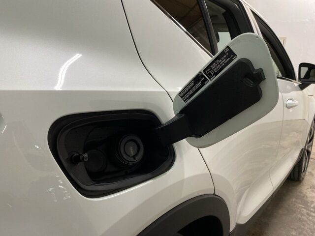 2023 Volvo XC40 B5 Plus Dark Theme Dallas TX